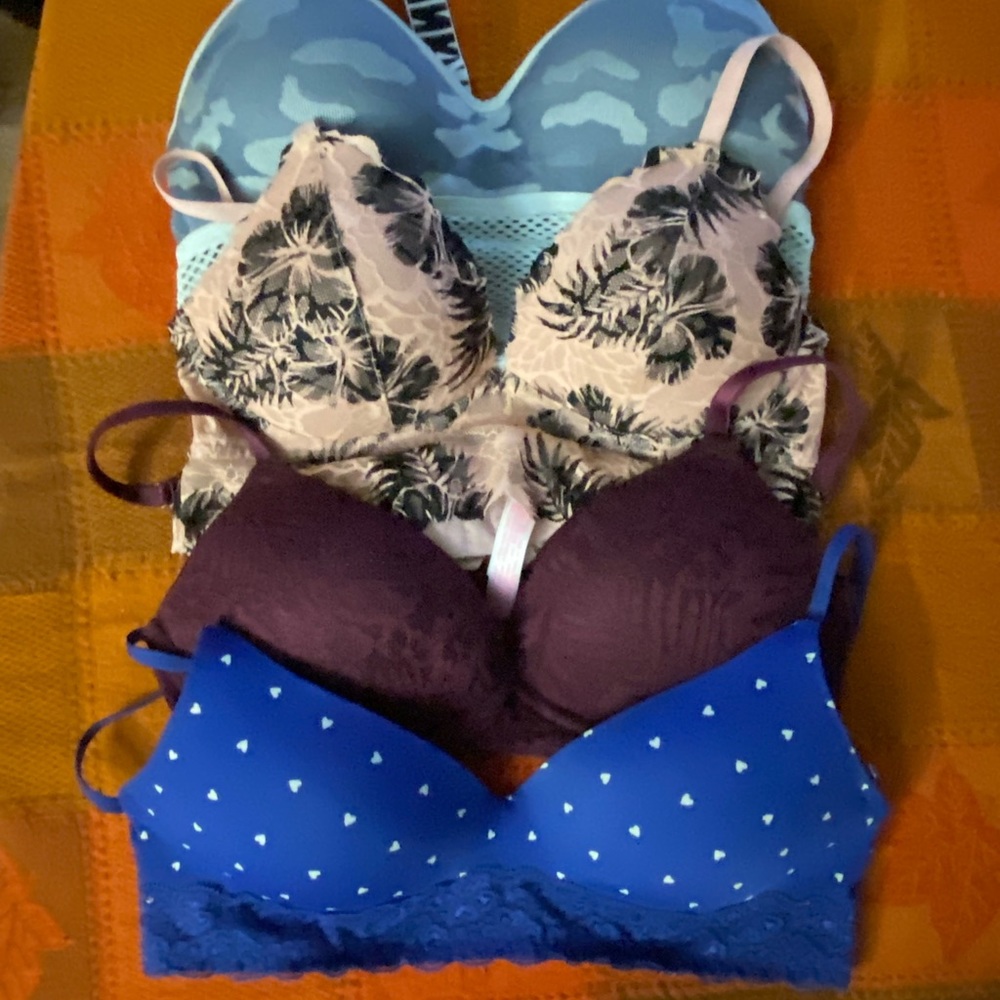 Victoria’s Secret bralette bundle small